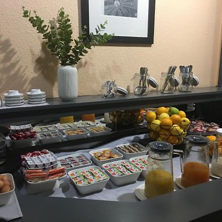 Confort Hotel Montgeron Zewnętrze zdjęcie