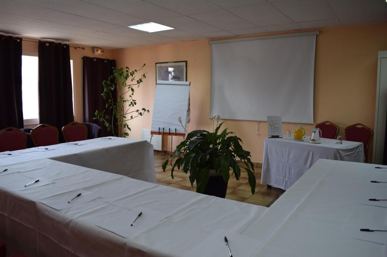 Confort Hotel Montgeron Zewnętrze zdjęcie