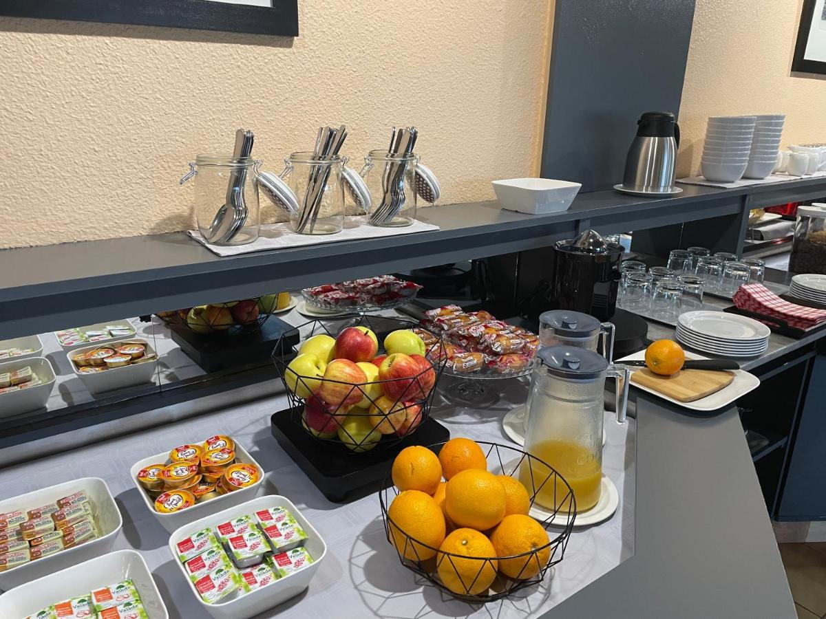 Confort Hotel Montgeron Zewnętrze zdjęcie