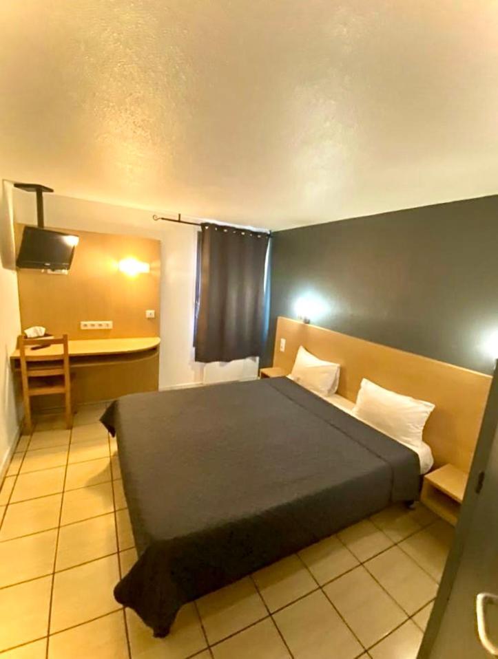 Confort Hotel Montgeron Zewnętrze zdjęcie