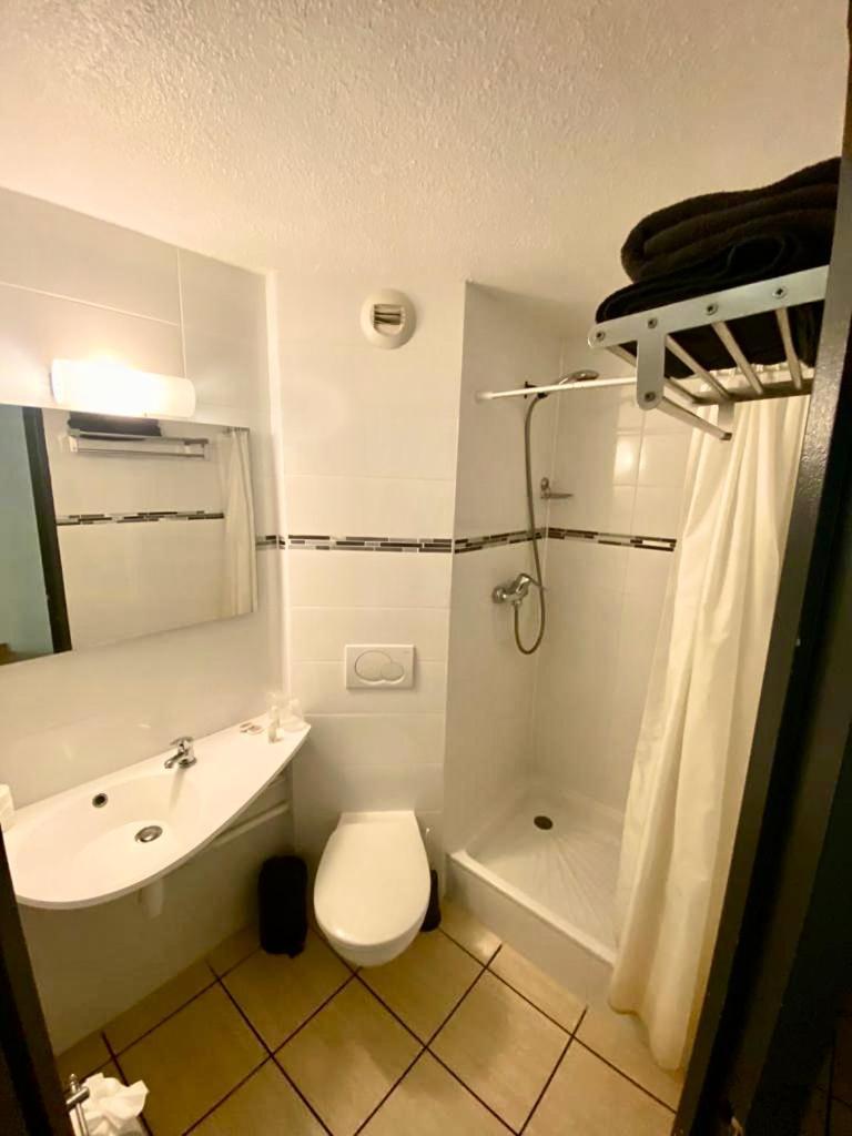 Confort Hotel Montgeron Zewnętrze zdjęcie